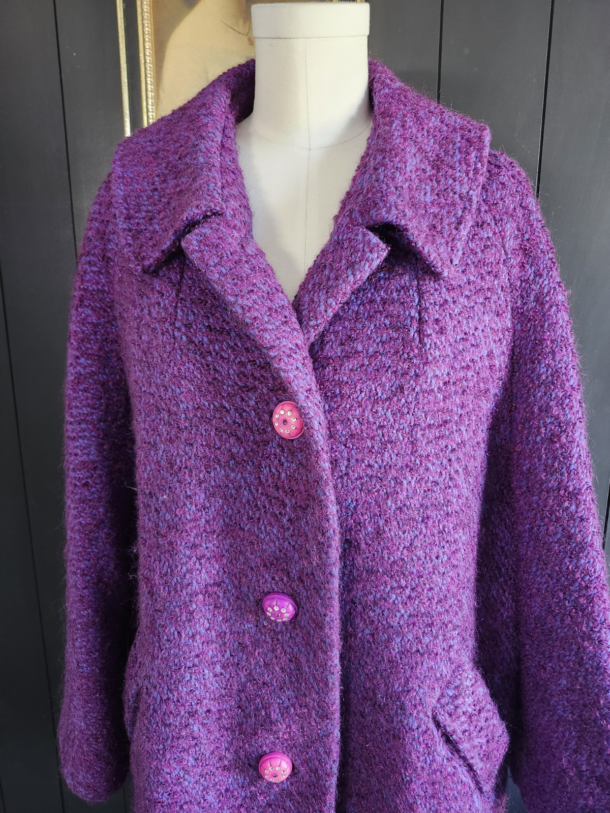 Vintage 60s PURPLE BOUCLE Wool Car Coat Jacket Sz LARGE Rhinestone Buttons FAB!
