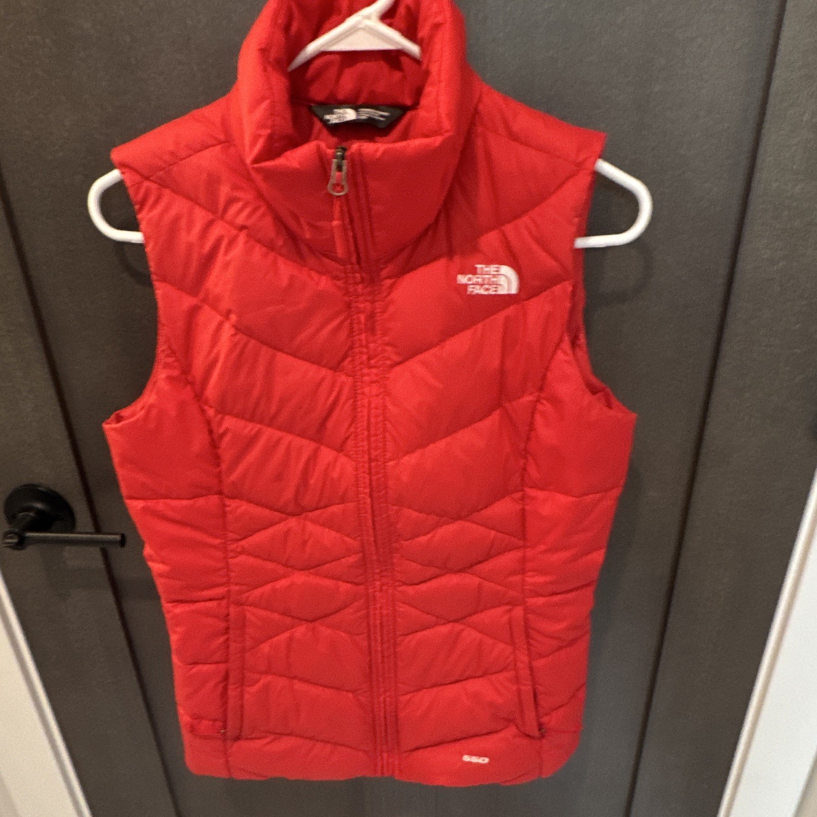 The North Face Women’s 550 Goose Down Puffer Vest Red Full Zip S/P Aconcagua