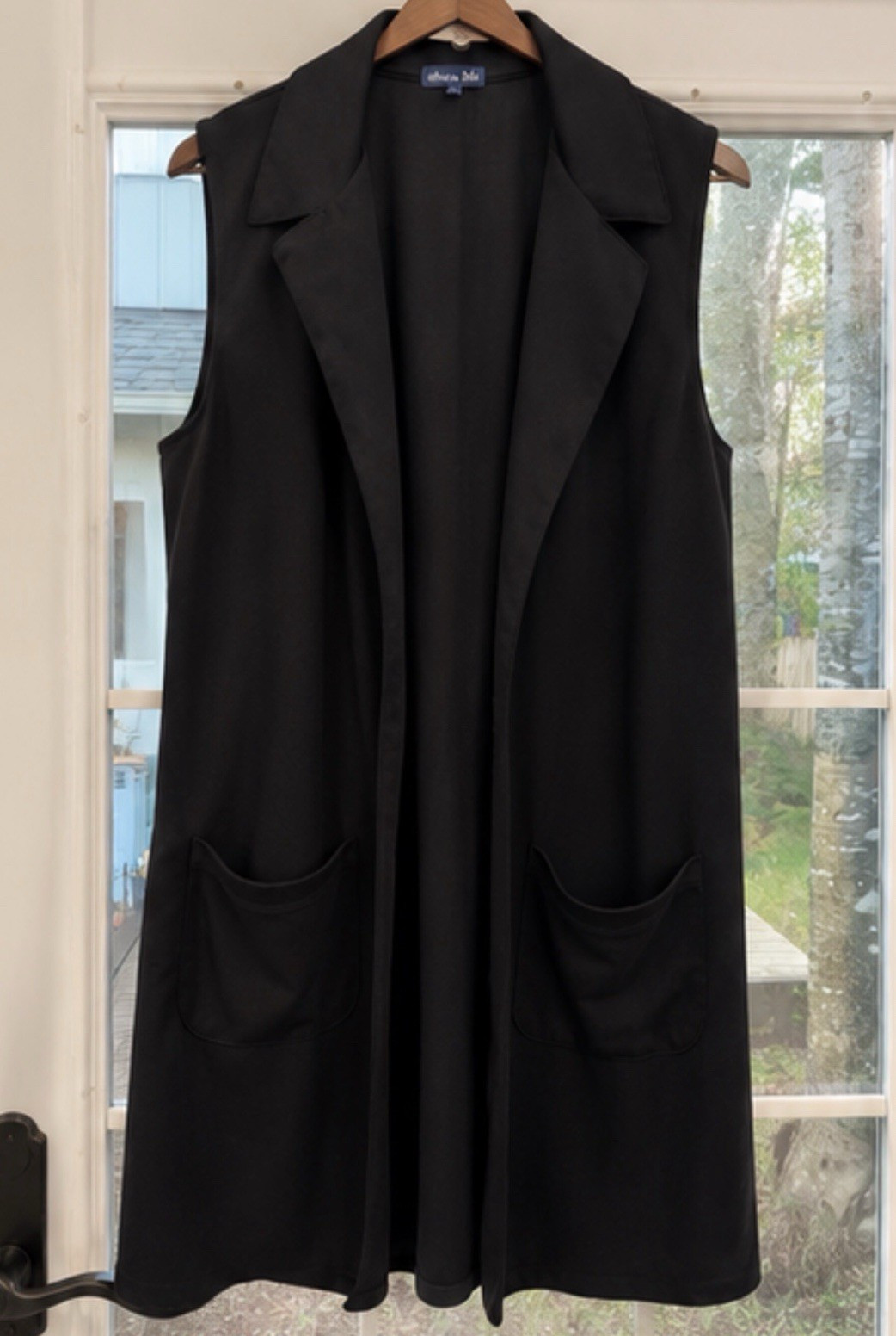 Olivia Blu Black Long Vest Womens S Sleeveless Open Front Pockets