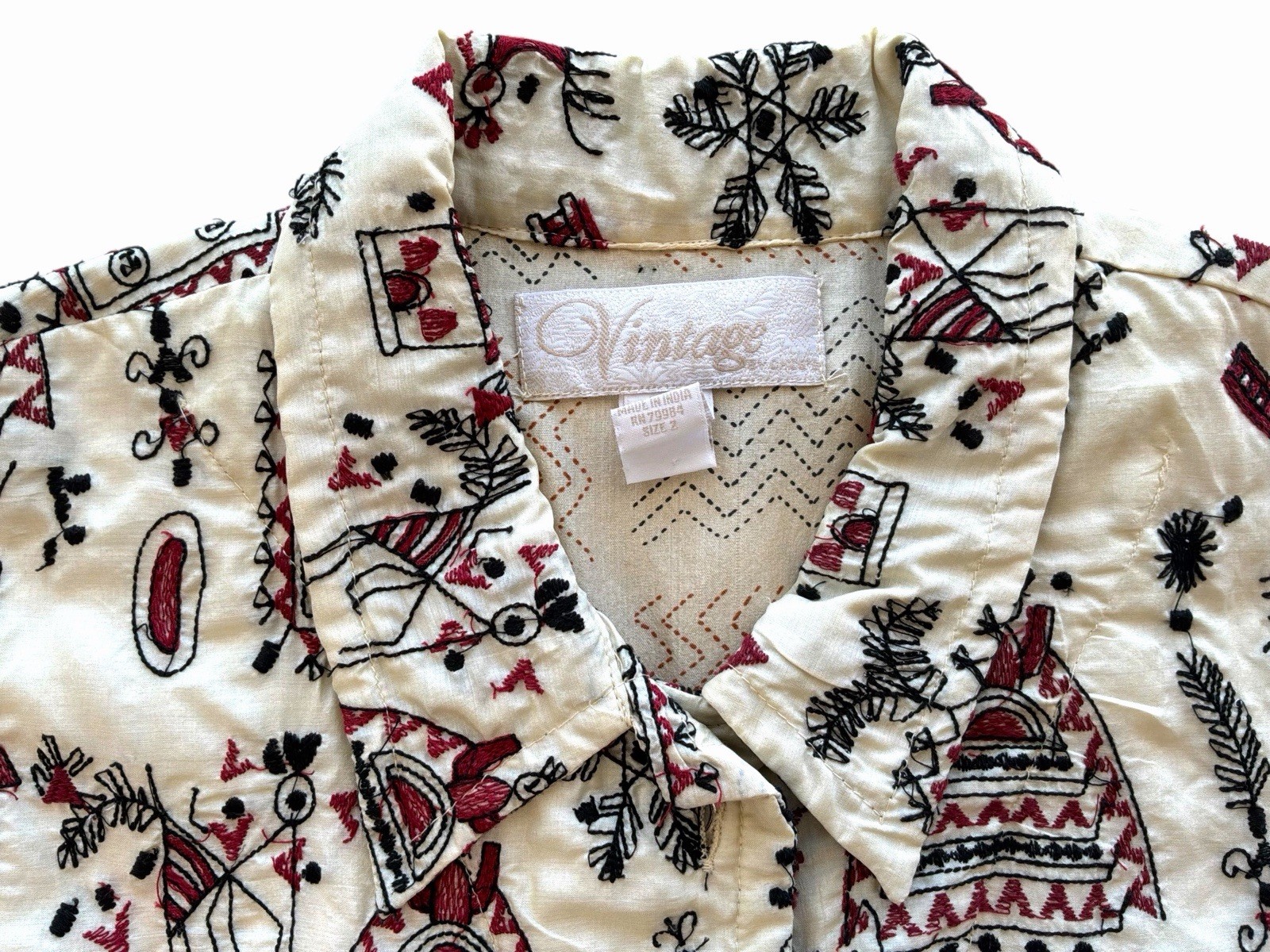 Vintage By Chicos 100% Silk Tribal motif Button Up Jacket Size 2