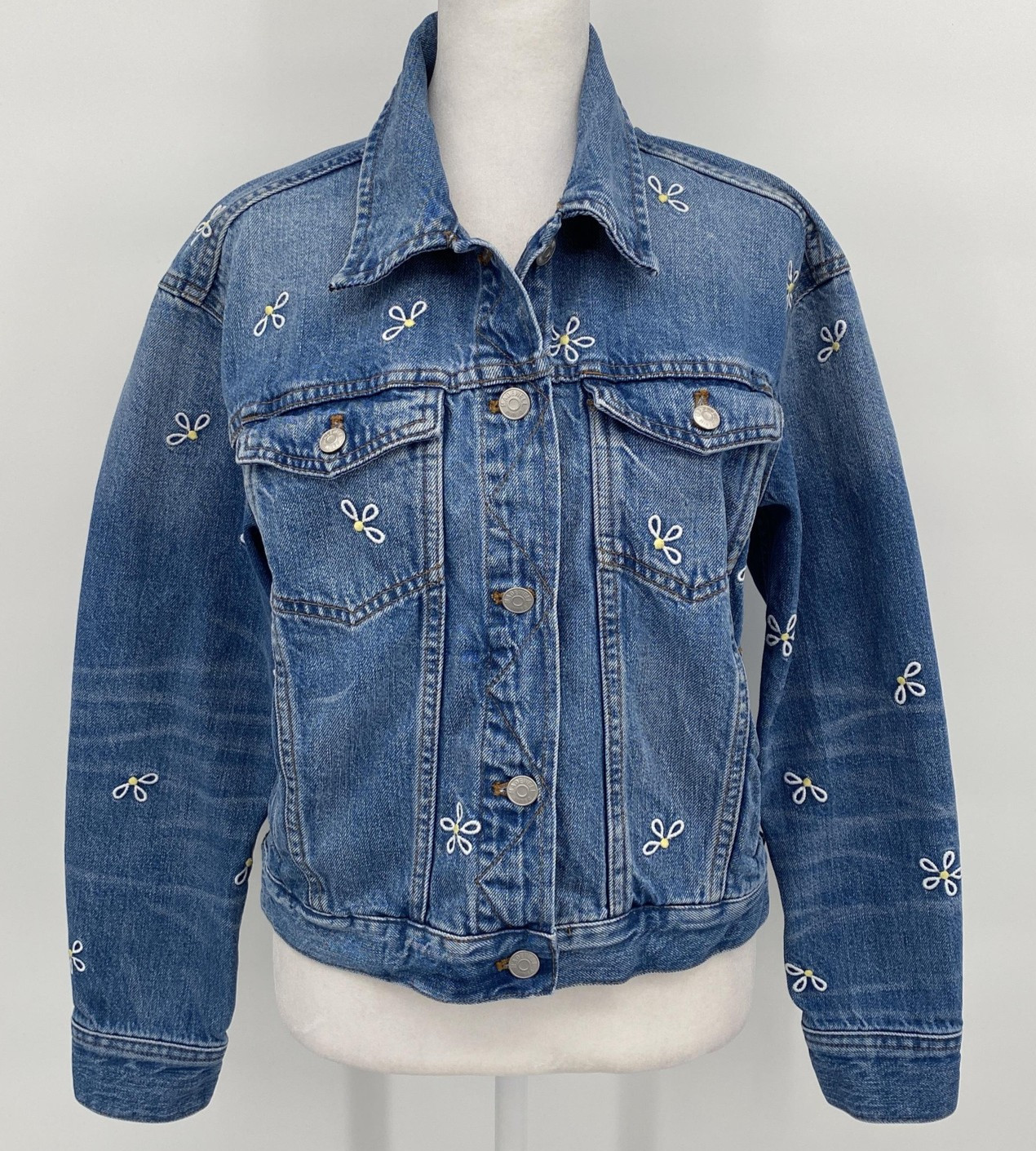 Madewell Jacket Womens Small Blue Denim Jean Trucker Relaxed Embroidered Daisy