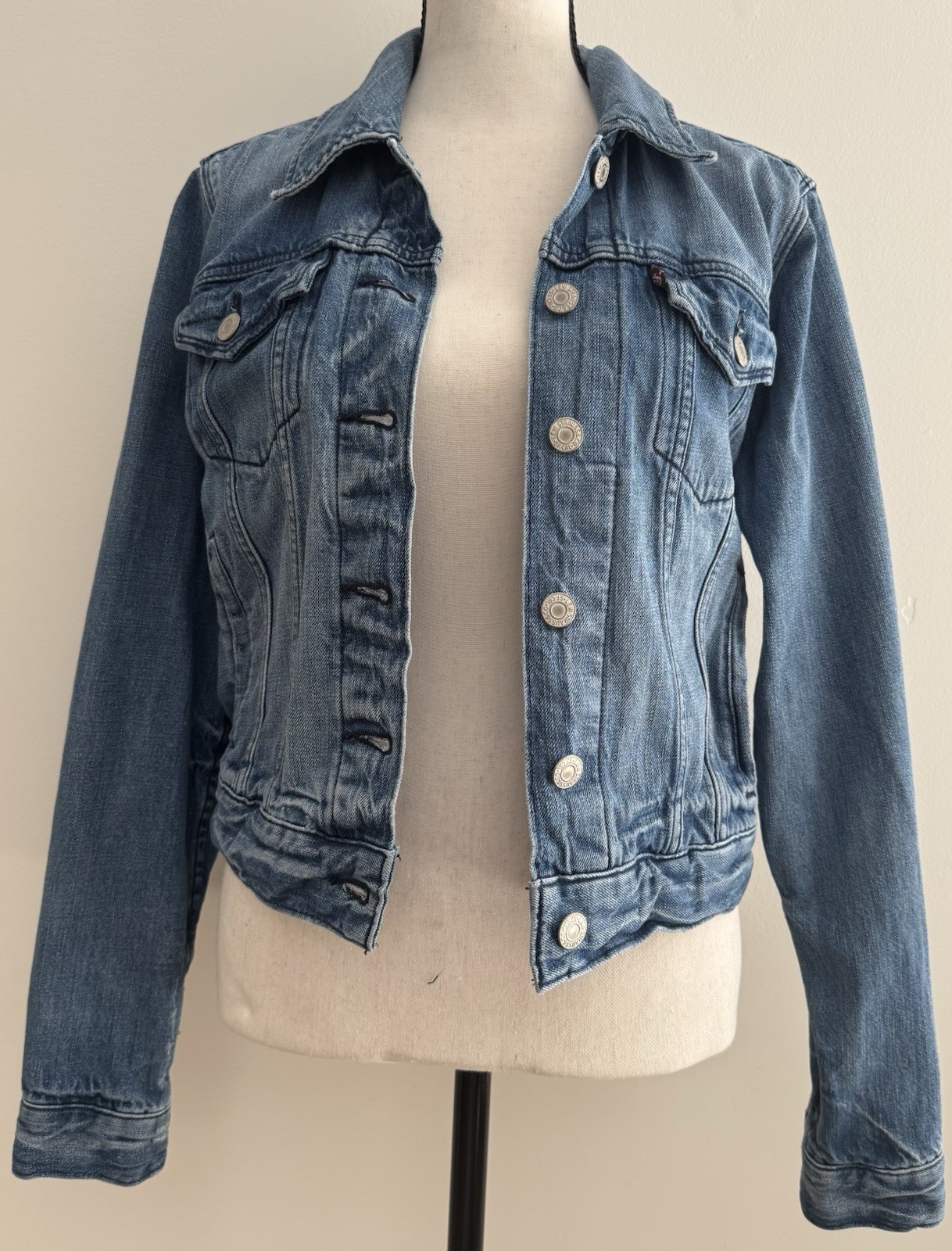 Levi’s Original Trucker Jacket Women’s L Blue Denim Jean Coat 100% Cotton