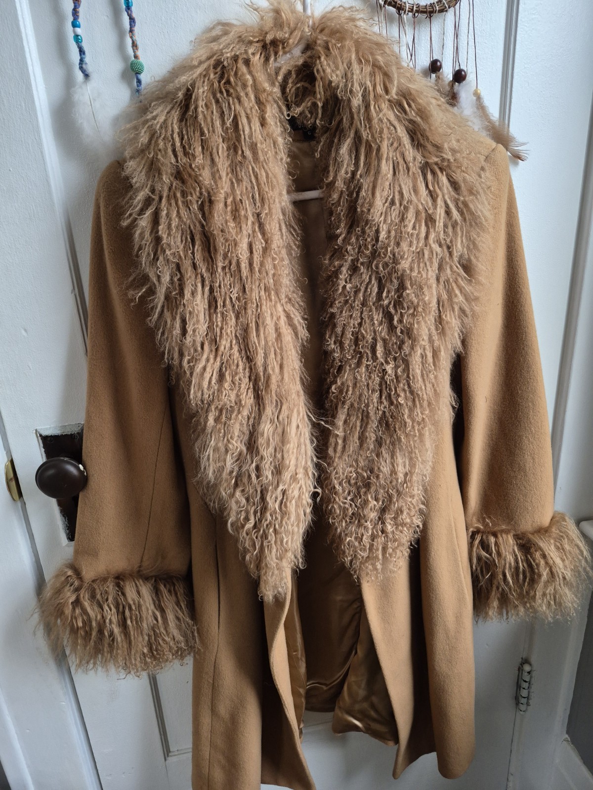 J. Percy Beige Lambswool Fur Trim Collared Lined Mid-Length Overcoat Size 6