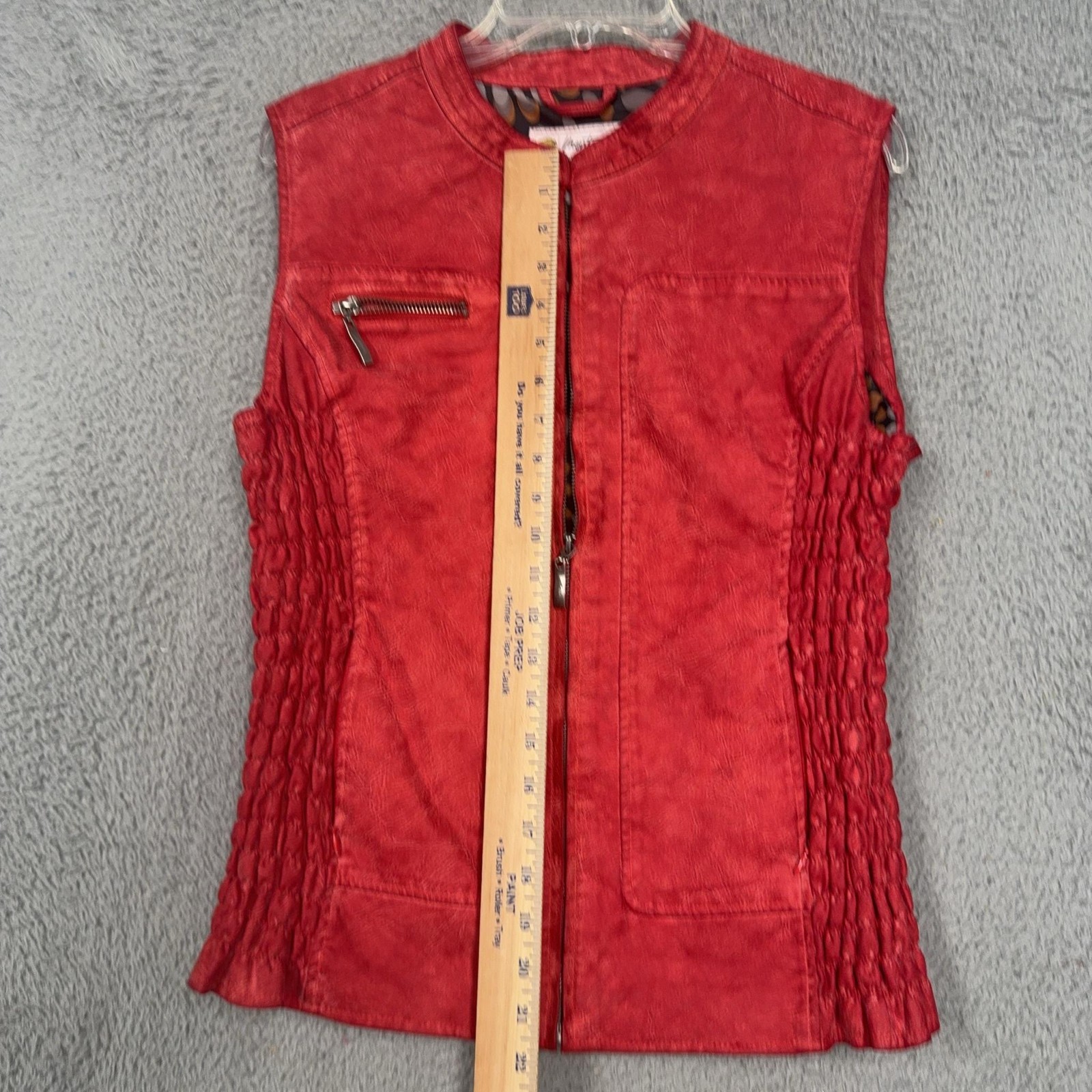 Montana Co. Vest Womens Medium Red Faux Leather Zip Pockets Lined Stretch