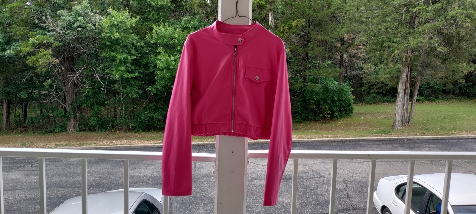 Women’s LYPOBALA Dark Pink Zippered Faux Leather Jacket, Sz L (8-10), Pre-Owned!