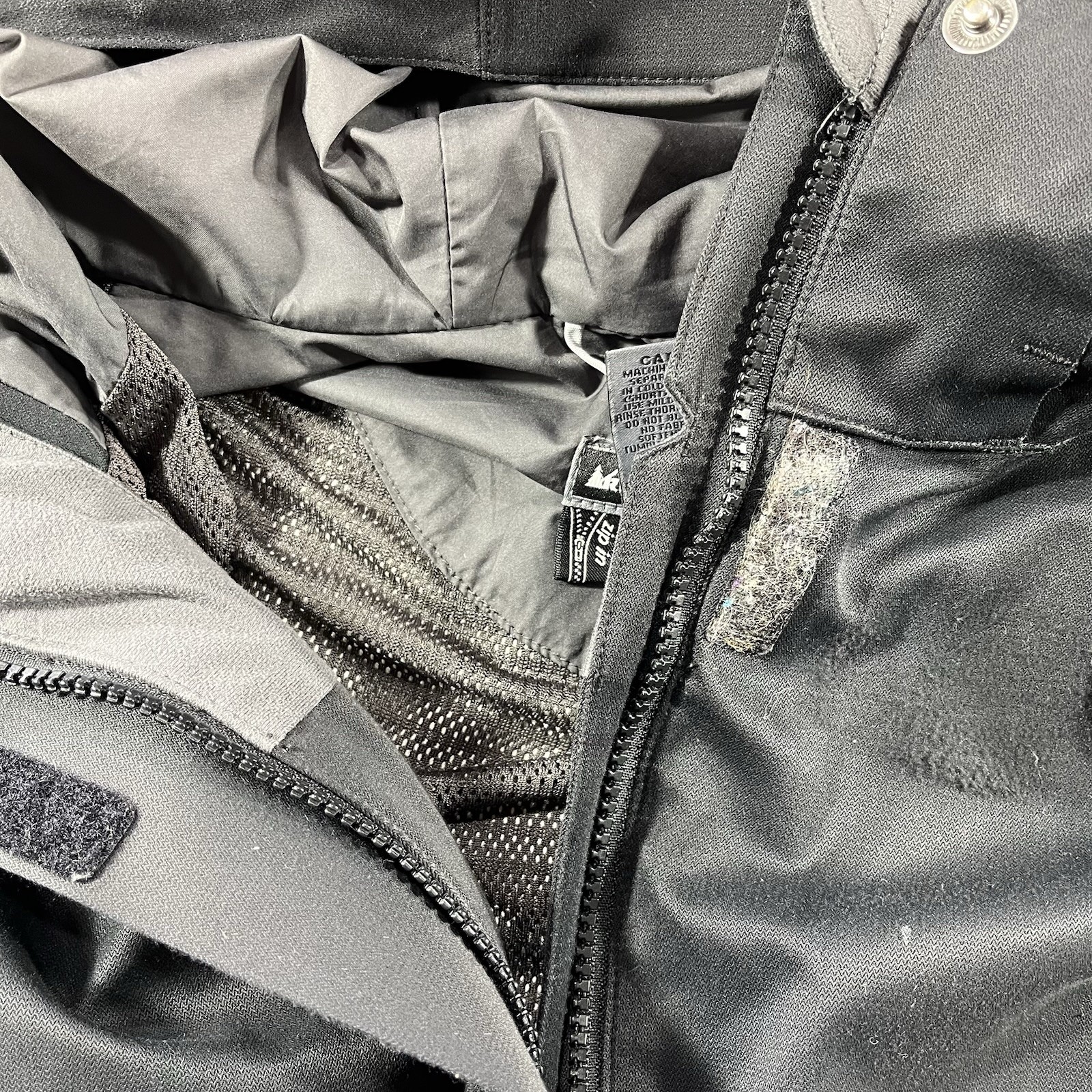 REI E1 ELEMENTS JACKET WONENS LARGE BLACK FULL ZIP HOODED HIKING OUTDOORS