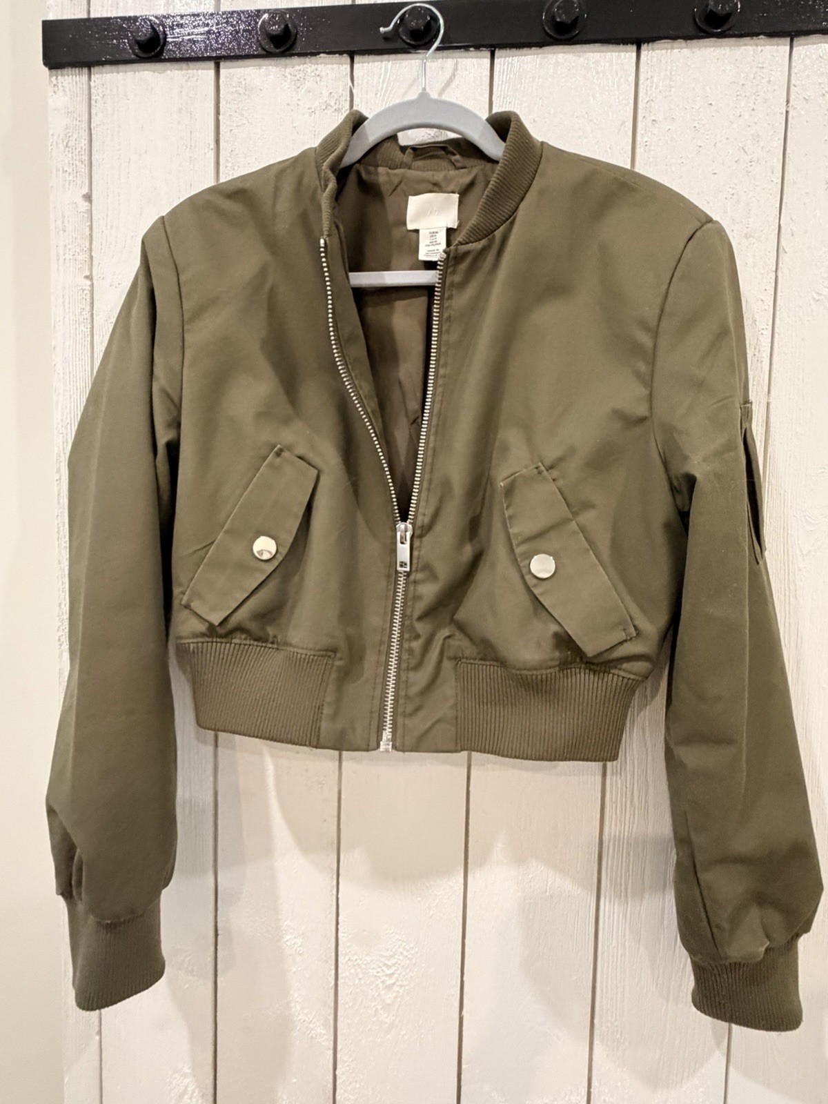 H&M Womens Cropped Bomber Jacket Olive Green Zip Front Utility Size M