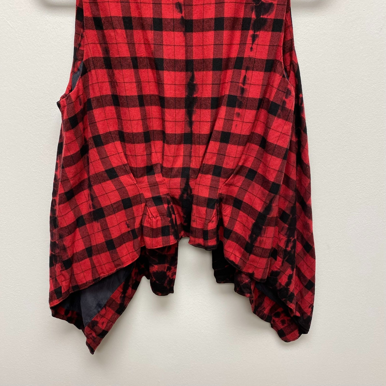 Elevenses Anthropologie Women Red Black Plaid Asymmetrical Hem Open Front Vest S