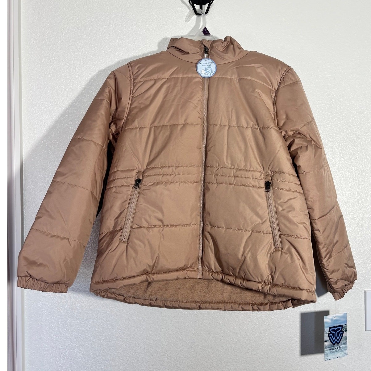Whales Tail NWT Women’s Size Large Tan Fleece Lined Hooded Puffer Jacket