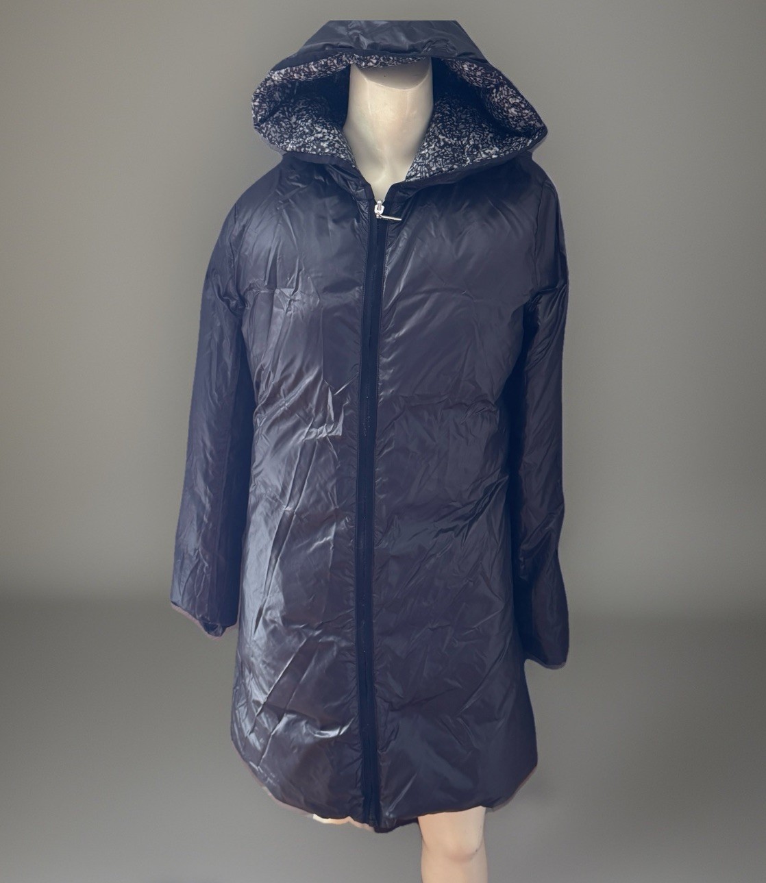 Coatology New York hooded reversible long down black/ gray winter coat size smal