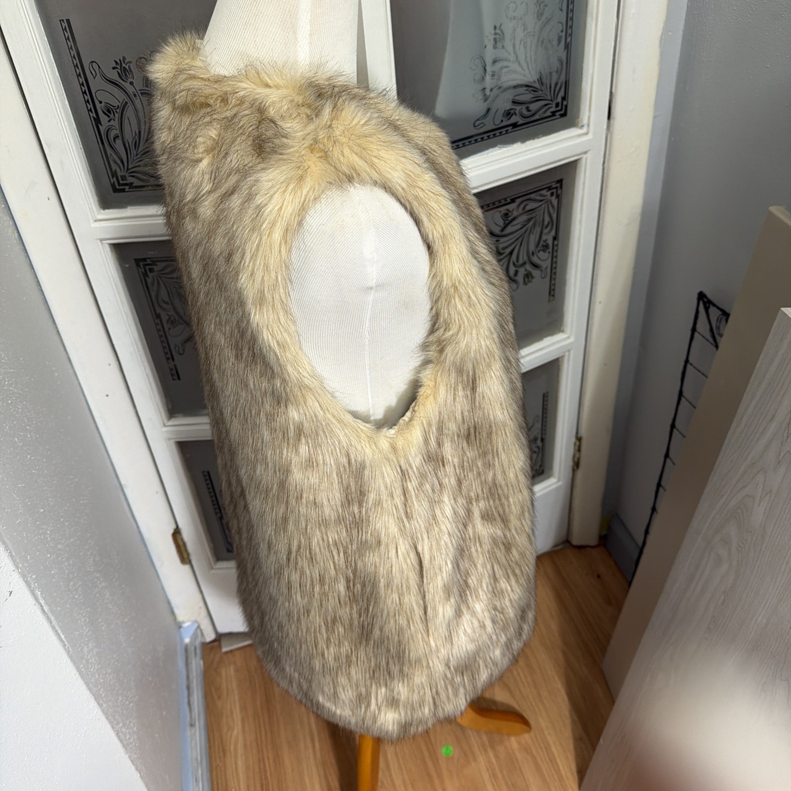 Universal Thread Faux Fur Sherpa Vest – Ivory/Cream, OSFM, Cozy Open Front