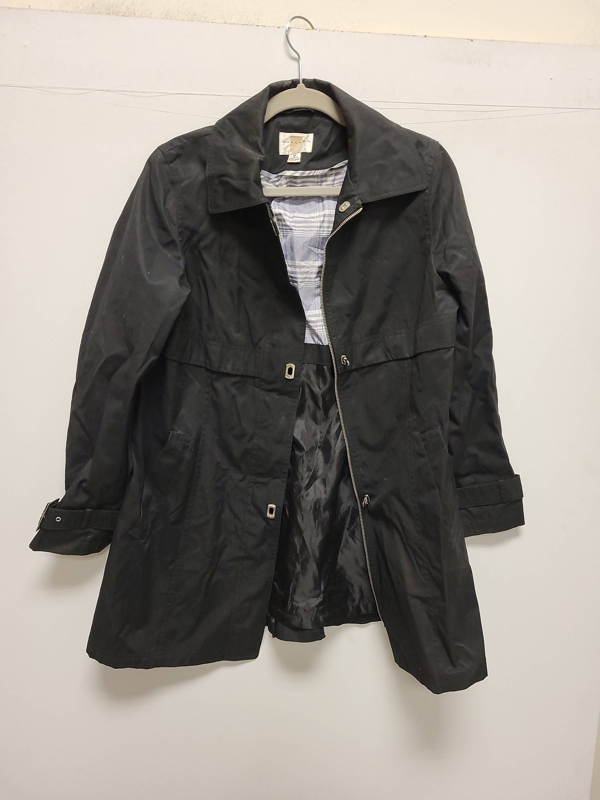 Gallery Raincoat Womens M Black Coat Jacket Outerwear Classic Style Thailand