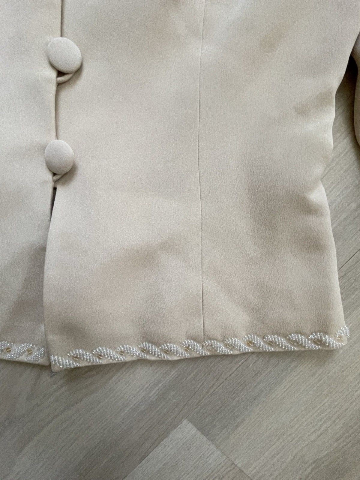 Rimini by Shaw Beige 100% Silk Button Blazer Beaded Sequin Embroidered Collar 12