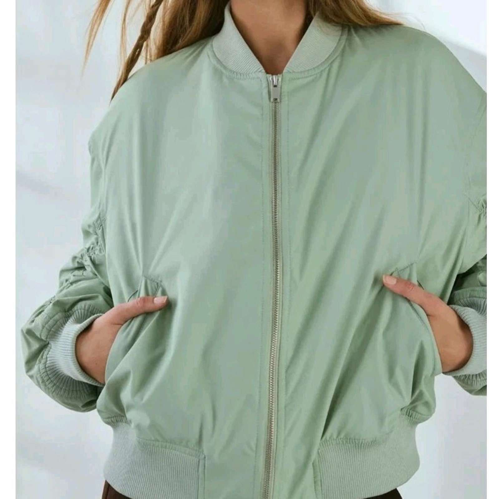 Urban Outfitters BDG Large Charlie Barrel Jacket Bombe Lined Zipper Accents NWT