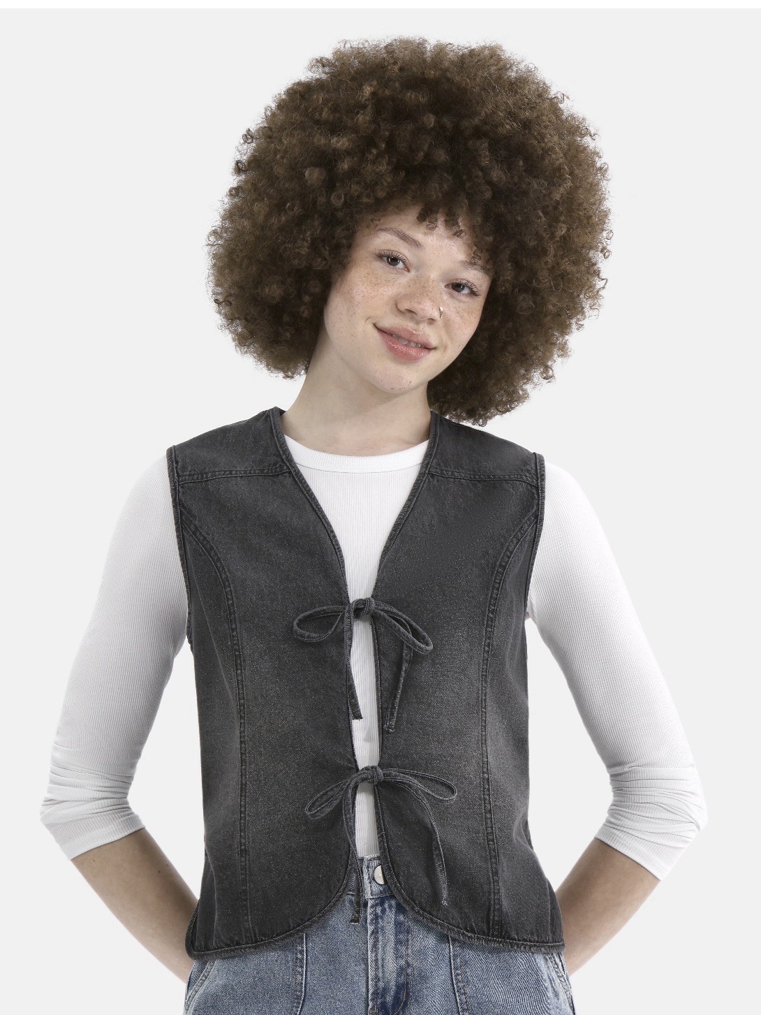 New No Boundaries Women’s Denim Vest, SIZE (L-XL, XXL-XXXL) COLORS (Black, Blue)