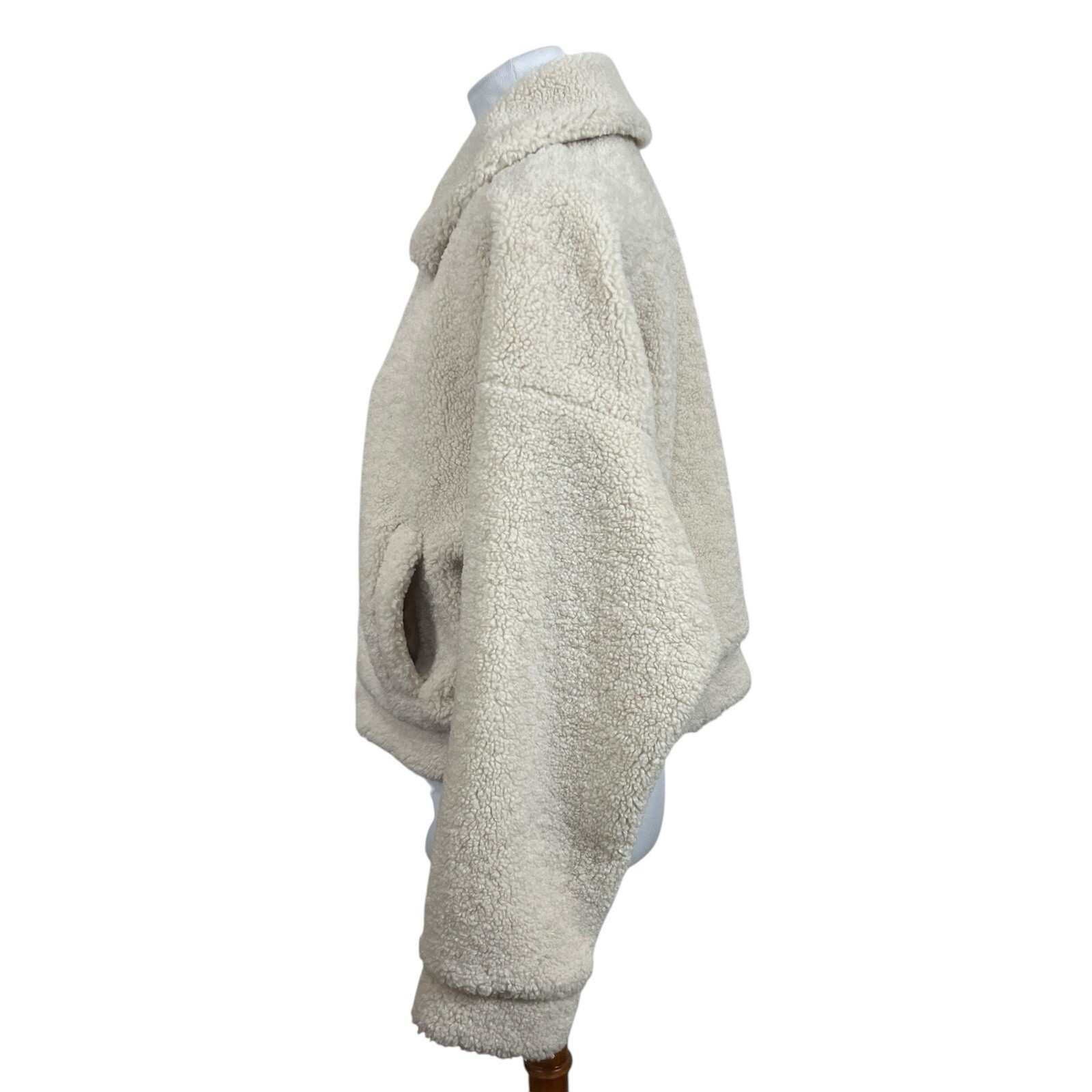 BB Dakota Steve Madden Oatmeal Sherpa Crop Jacket Size Large Neutral Cozy