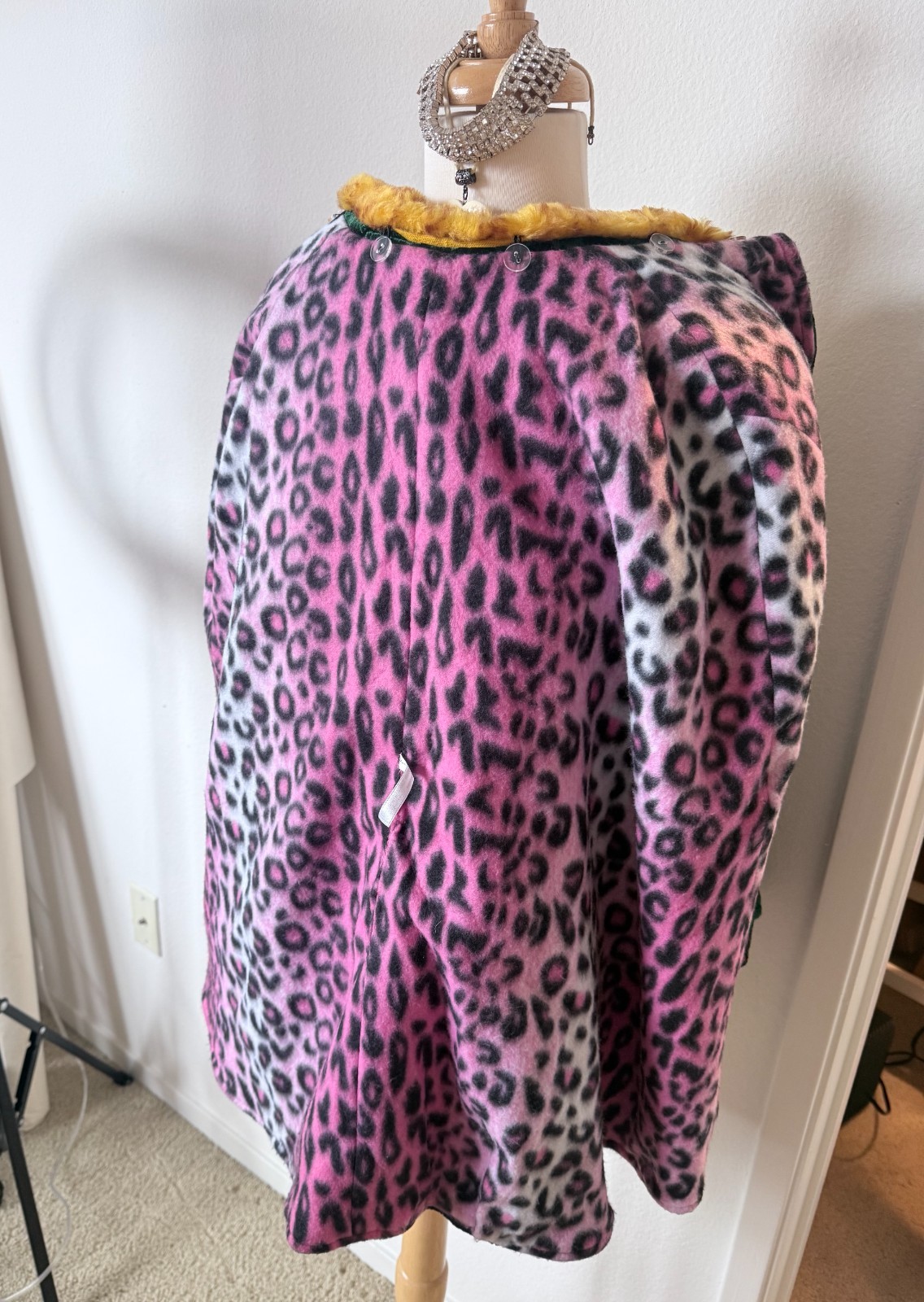 Women’s Handmade Green Velvet Cape w/Golden Fur Collar
