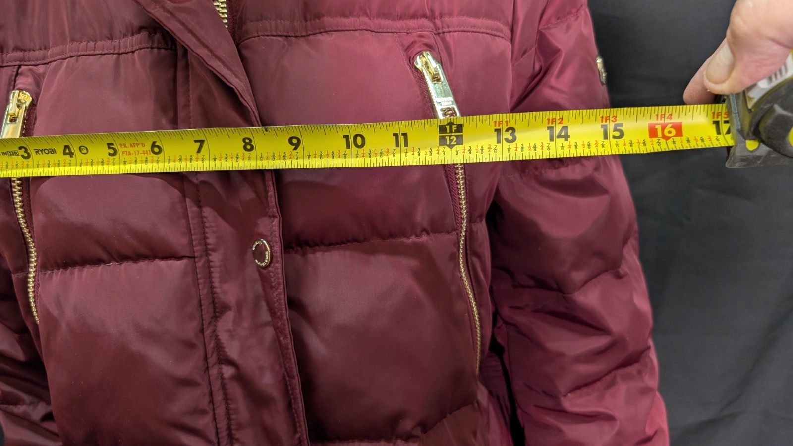 Michael Kors Belted Puffer Coat in a dark ruby or burgundy red Size L Indonesia