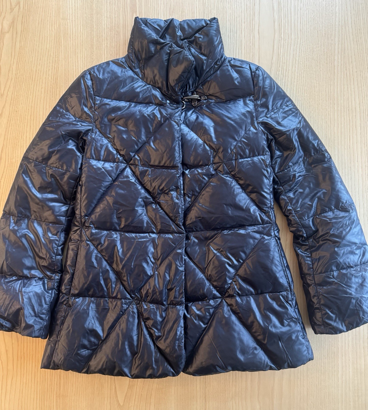 Fay Women’s Puffer Jacket – Black Color – Iconic Fay Hook – Size S