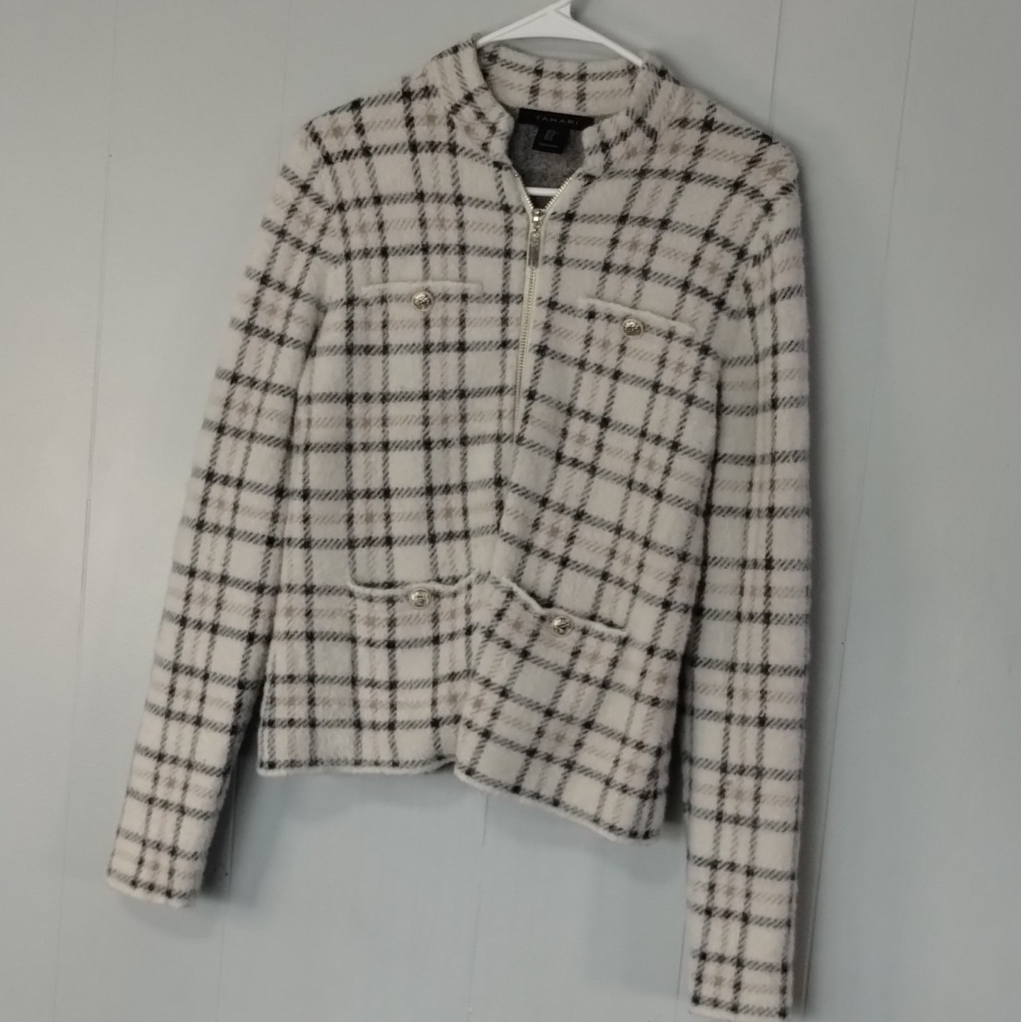 Tahari Ivory/Black/Beige Plaid Jacket Zip Front Short Collared Women’s M