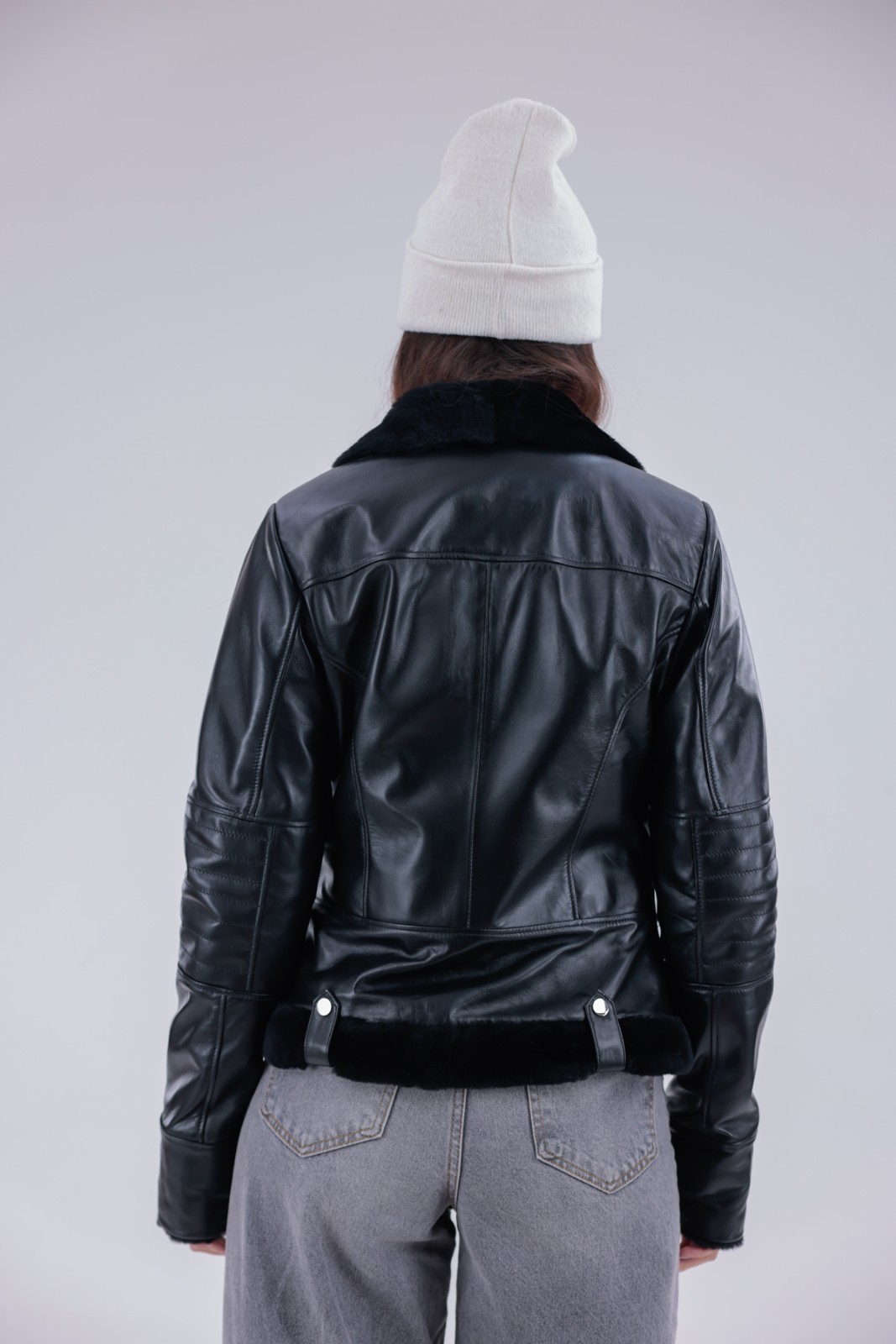 Women’s Black Leather Jacket Faux Fur Collar Zip Pockets 60 cm 24″