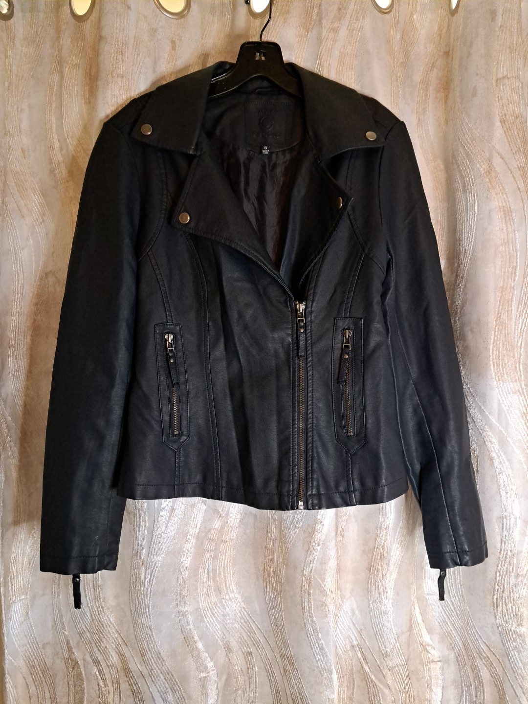 Max Studio Faux Leather Moto Jacket Size Small Navy Zip Front Machine Washable