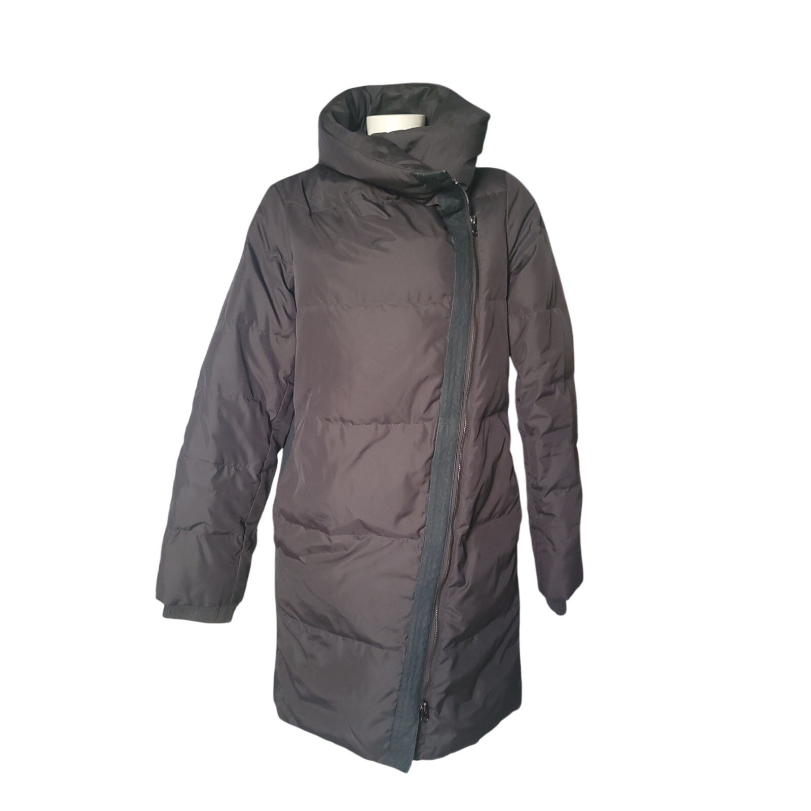 Vince Puffer Coat Women’s M Black Goose Down Leather Panel Asymmetrical Jacket