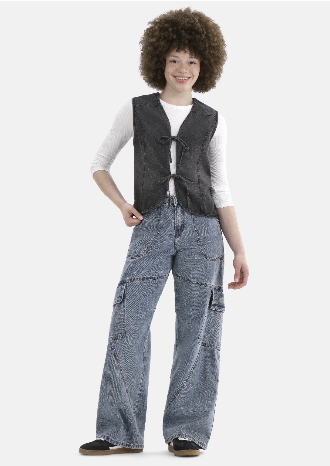 New No Boundaries Women’s Denim Vest, SIZE (L-XL, XXL-XXXL) COLORS (Black, Blue)