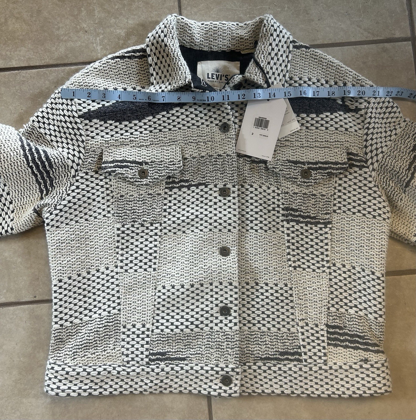 WOMEN LEVI’S MADE & CRAFTED TRIBAL BLK/CREAM TRUCKER JACKET W/FRINGE SIZE 2 NWT