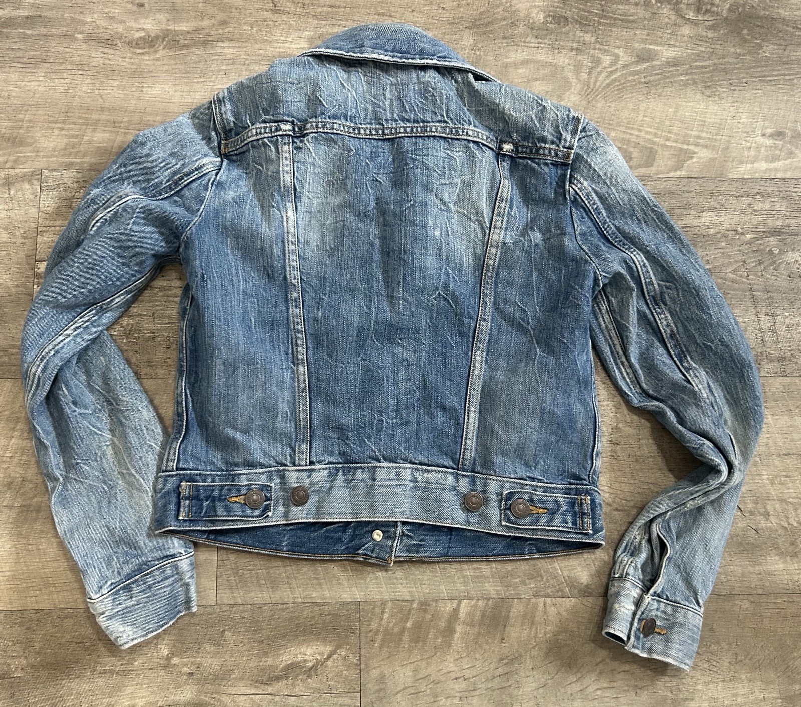 Levi’s Classic Trucker Jacket Women’s Small S Medium Wash